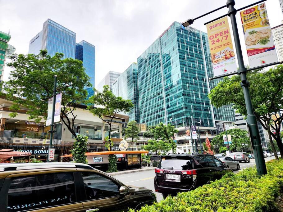 Casa Antonio At Uptown Parksuites Tower One Bgc Manila Luaran gambar