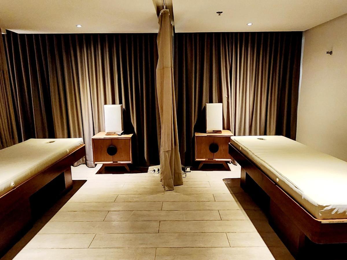 Casa Antonio At Uptown Parksuites Tower One Bgc Manila Luaran gambar
